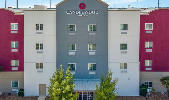 Candlewood Suites, Downtown San Antonio Exterior