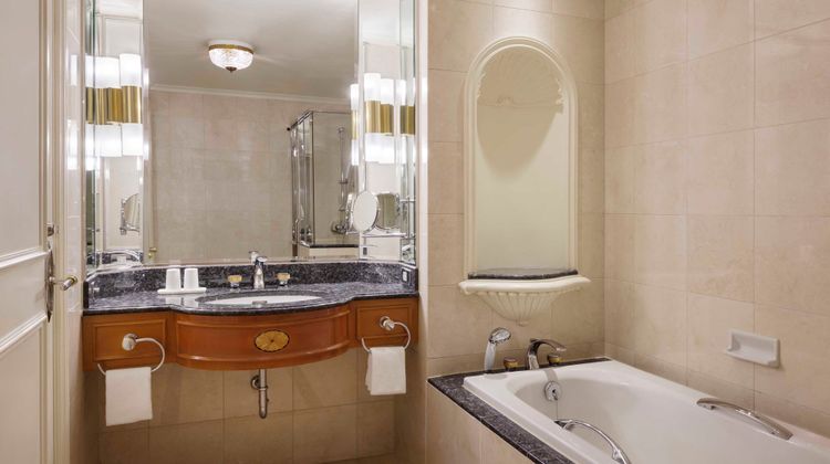 Nagoya Marriott Associa Hotel Room