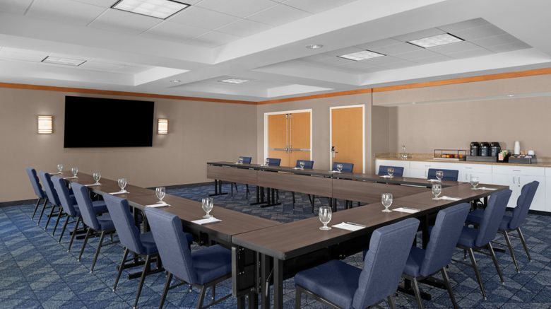 <b>Courtyard Phoenix West/Avondale Meeting</b>. Images powered by <a href="https://www.leonardoworldwide.com/" title="Leonardo Worldwide" target="_blank">Leonardo</a>.