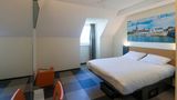 easyHotel Maastricht City Centre Room
