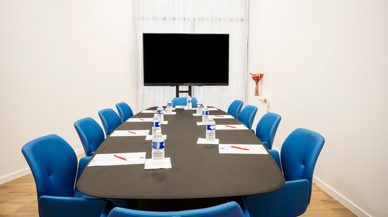 <b>Sejours and Affaires Aparthotel Paris Meeting</b>. Images powered by <a href="https://www.leonardoworldwide.com/" title="Leonardo Worldwide" target="_blank">Leonardo</a>.