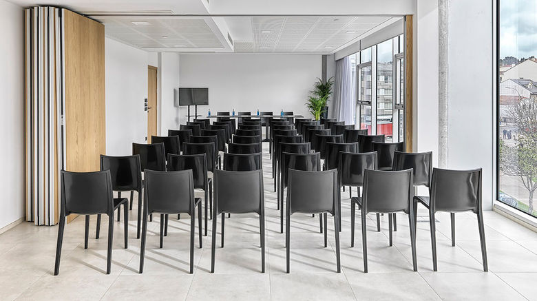 <b>Noa Boutique Hotel Meeting</b>. Images powered by <a href="https://www.leonardoworldwide.com/" title="Leonardo Worldwide" target="_blank">Leonardo</a>.