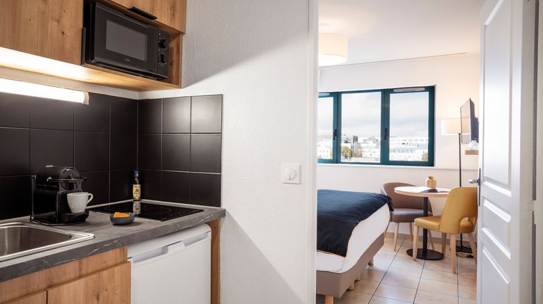 <b>Sejours & Affaires Rive Gauche Room</b>. Images powered by <a href="https://www.leonardoworldwide.com/" title="Leonardo Worldwide" target="_blank">Leonardo</a>.