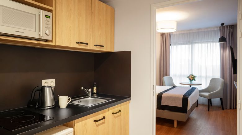<b>Residhome Aparthotel Paris Senart Room</b>. Images powered by <a href="https://www.leonardoworldwide.com/" title="Leonardo Worldwide" target="_blank">Leonardo</a>.