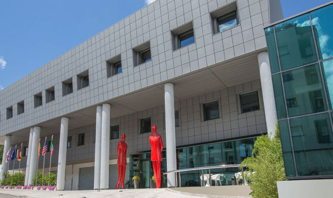 Ariha Hotel Exterior