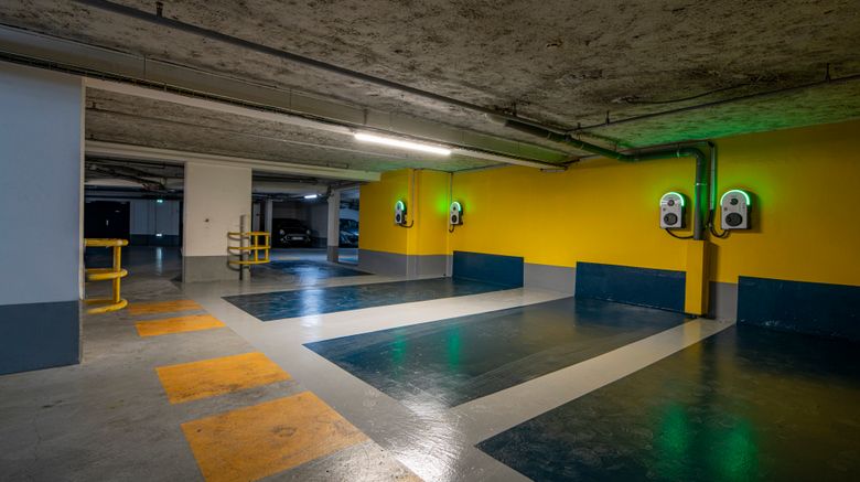 <b>voco Paris - Porte de Clichy Lobby</b>. Images powered by <a href="https://www.leonardoworldwide.com/" title="Leonardo Worldwide" target="_blank">Leonardo</a>.