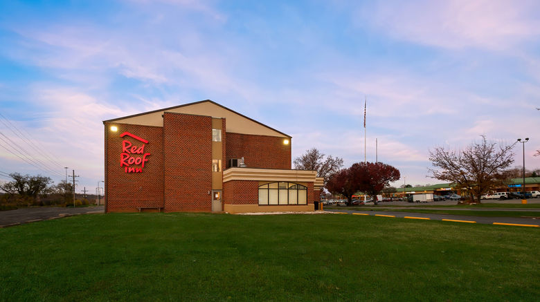 Red Roof Inn Martinsburg Exterior. Images powered by <a href="https://www.leonardoworldwide.com" target="_blank" rel="noopener">Leonardo</a>.