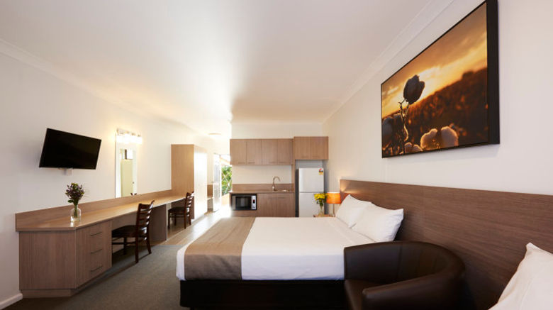 <b>Adelong Motel Suite</b>. Images powered by <a href="https://www.leonardoworldwide.com/" title="Leonardo Worldwide" target="_blank">Leonardo</a>.