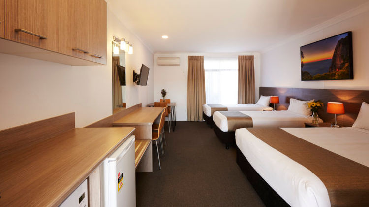 Adelong Motel Suite