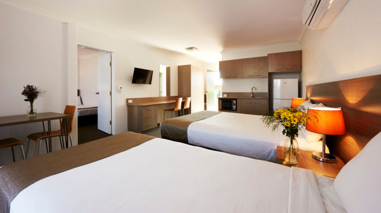<b>Adelong Motel Room</b>. Images powered by <a href="https://www.leonardoworldwide.com/" title="Leonardo Worldwide" target="_blank">Leonardo</a>.