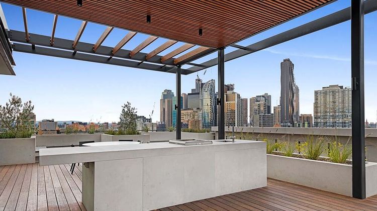 The Eminence Apartments by CLLIX Exterior