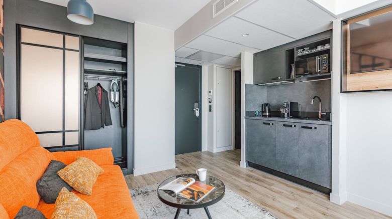 <b>Appart'City Collection Gare de Lyon Room</b>. Images powered by <a href="https://www.leonardoworldwide.com/" title="Leonardo Worldwide" target="_blank">Leonardo</a>.
