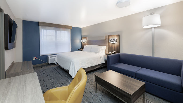 <b>Holiday Inn Express & Suites Zion Suite</b>. Images powered by <a href="https://www.leonardoworldwide.com/" title="Leonardo Worldwide" target="_blank">Leonardo</a>.