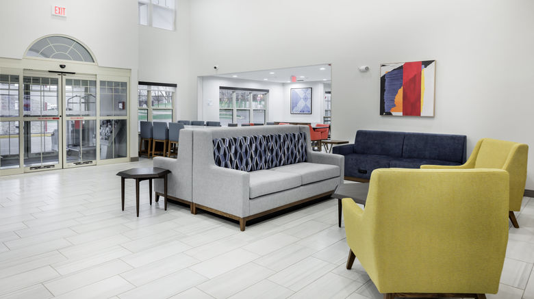 <b>Holiday Inn Express & Suites Zion Exterior</b>. Images powered by <a href="https://www.leonardoworldwide.com/" title="Leonardo Worldwide" target="_blank">Leonardo</a>.