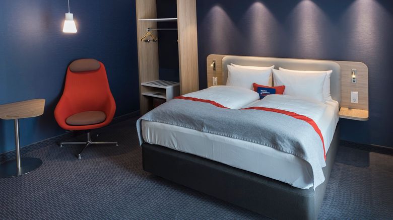 <b>Holiday Inn Express Heilbronn Room</b>. Images powered by <a href="https://www.leonardoworldwide.com/" title="Leonardo Worldwide" target="_blank">Leonardo</a>.
