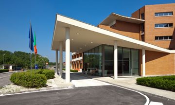 Inn Naples Airport