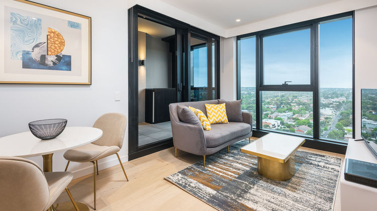 Sky One Apartments by CLLIX Room