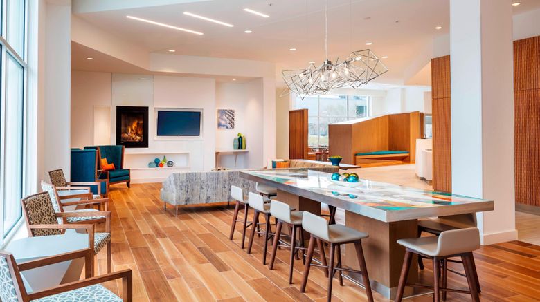 <b>Residence Inn Boston/Burlington Lobby</b>. Images powered by <a href="https://www.leonardoworldwide.com/" title="Leonardo Worldwide" target="_blank">Leonardo</a>.