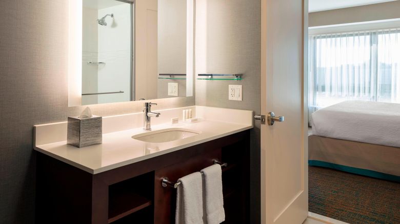 <b>Residence Inn Boston/Burlington Room</b>. Images powered by <a href="https://www.leonardoworldwide.com/" title="Leonardo Worldwide" target="_blank">Leonardo</a>.