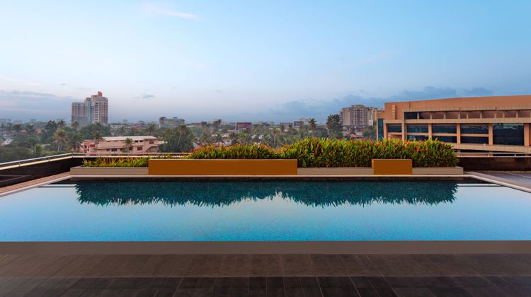 Kochi Marriott Hotel Pool