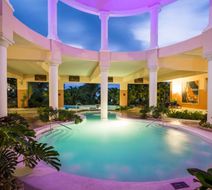 Grand Palladium Lady Hamilton Resort/Spa Pool