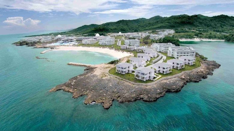 Grand Palladium Lady Hamilton Resort/Spa Exterior. Images powered by <a href="https://www.leonardoworldwide.com" target="_blank" rel="noopener">Leonardo</a>.