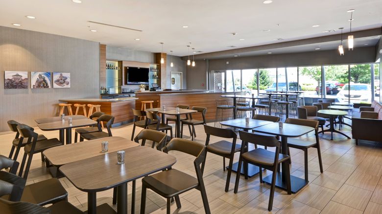 <b>SpringHill Suites Indianapolis Airport Lobby</b>. Images powered by <a href="https://www.leonardoworldwide.com/" title="Leonardo Worldwide" target="_blank">Leonardo</a>.