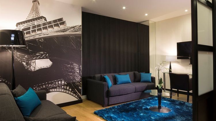 L'Empire Paris Hotel Suite