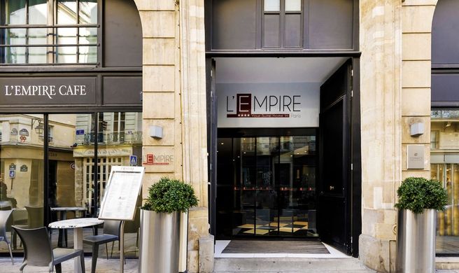 L'Empire Paris Hotel Exterior