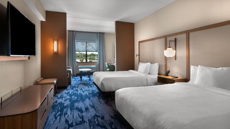 Fairfield Inn & Suites Coastal Carolina Conway Suite