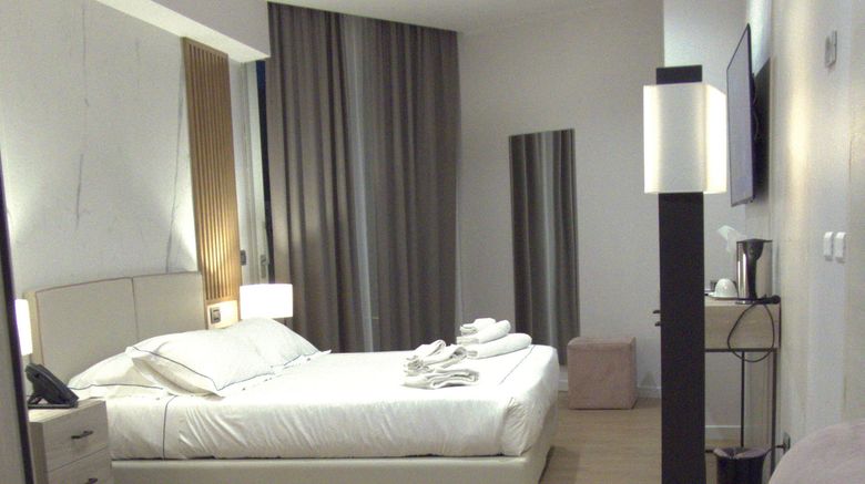 <b>Hotel Byron, Lerici Room</b>. Images powered by <a href="https://www.leonardoworldwide.com/" title="Leonardo Worldwide" target="_blank">Leonardo</a>.