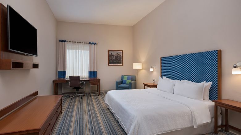 <b>Four Points Monterrey Linda Vista Room</b>. Images powered by <a href="https://www.leonardoworldwide.com/" title="Leonardo Worldwide" target="_blank">Leonardo</a>.