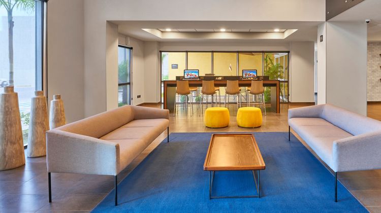 City Express by Marriott Tampico Lobby