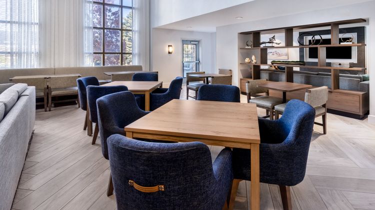 Staybridge Suites Denver-Cherry Creek Restaurant