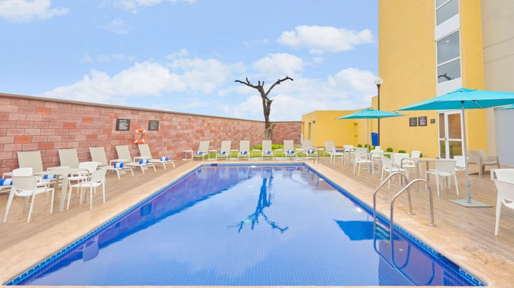 City Express by Marriott Tampico Pool