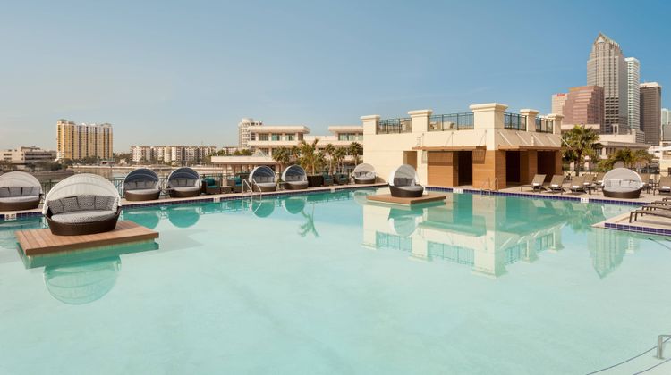 Tampa Marriott Water Street Pool