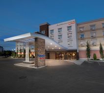 Fairfield Inn & Suites Edmonton North Exterior