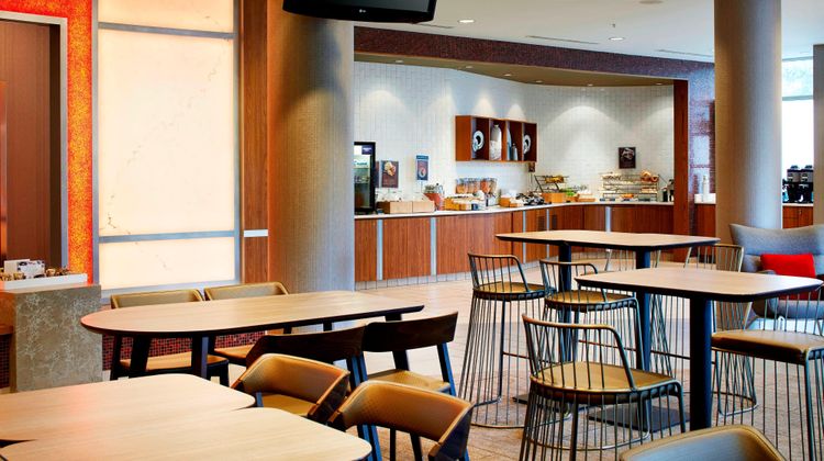 SpringHill Suites Columbus OSU Restaurant