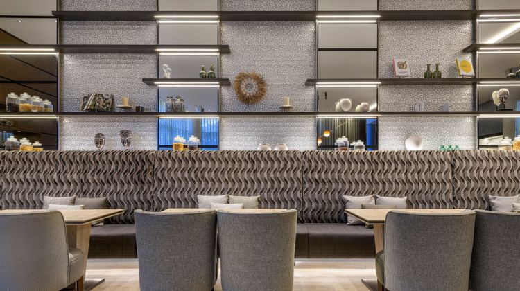 AC Som Hotel Restaurant