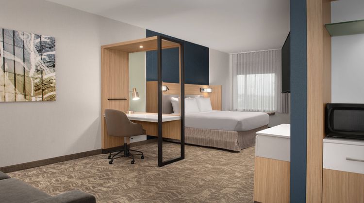 SpringHill Suites Charleston Airport Room