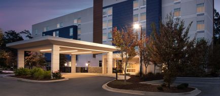 SpringHill Suites Charleston Airport Exterior