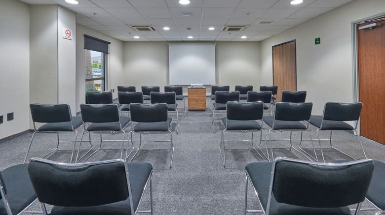 <b>City Express by Marriott Tehuacan Meeting</b>. Images powered by <a href="https://www.leonardoworldwide.com/" title="Leonardo Worldwide" target="_blank">Leonardo</a>.