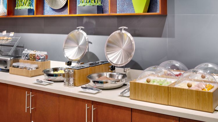 SpringHill Suites Houston I-45 North Restaurant