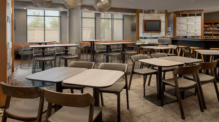 SpringHill Suites Jackson Ridgeland Restaurant