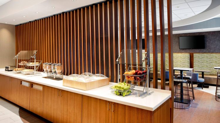 SpringHill Suites Indianapolis Downtown Restaurant