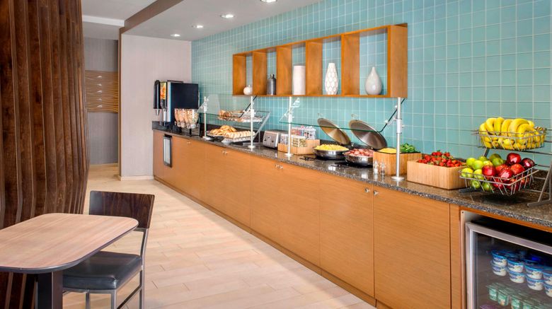 <b>SpringHill Suites Long Island/Brookhaven Restaurant</b>. Images powered by <a href="https://www.leonardoworldwide.com/" title="Leonardo Worldwide" target="_blank">Leonardo</a>.