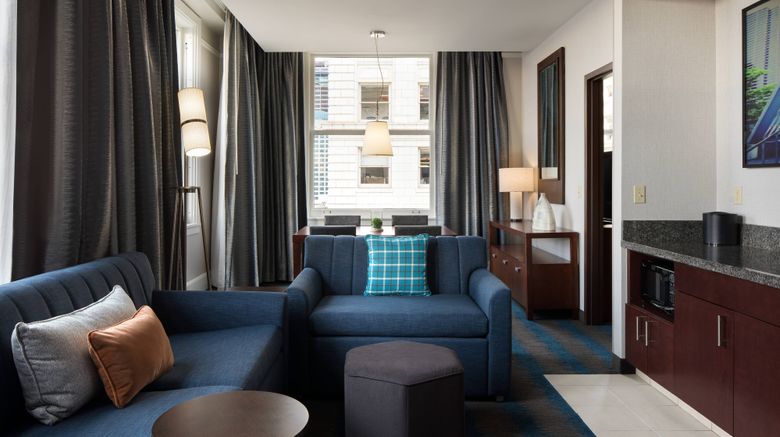 <b>Courtyard Seattle Downtown/Pioneer Sq Room</b>. Images powered by <a href="https://www.leonardoworldwide.com/" title="Leonardo Worldwide" target="_blank">Leonardo</a>.