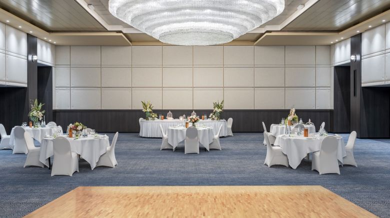 <b>Crowne Plaza Geneva Ballroom</b>. Images powered by <a href="https://www.leonardoworldwide.com/" title="Leonardo Worldwide" target="_blank">Leonardo</a>.