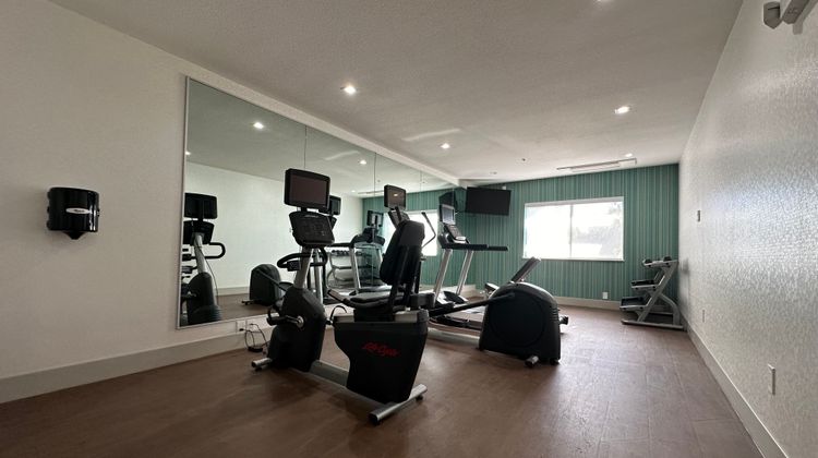 Holiday Inn Express/Stes Silicon Valley Health Club