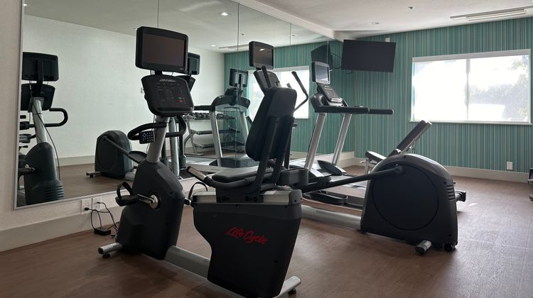 Holiday Inn Express/Stes Silicon Valley Health Club